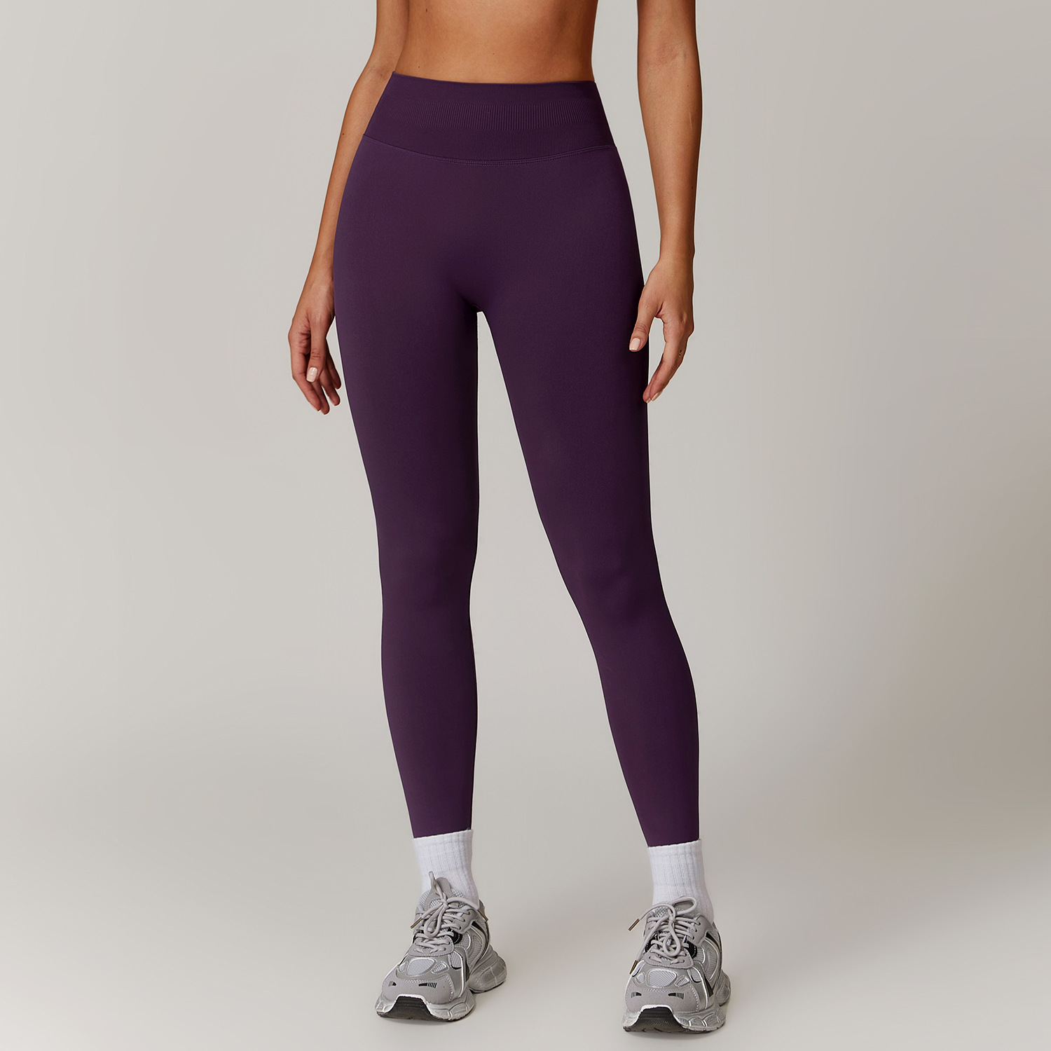 sports pants supplier