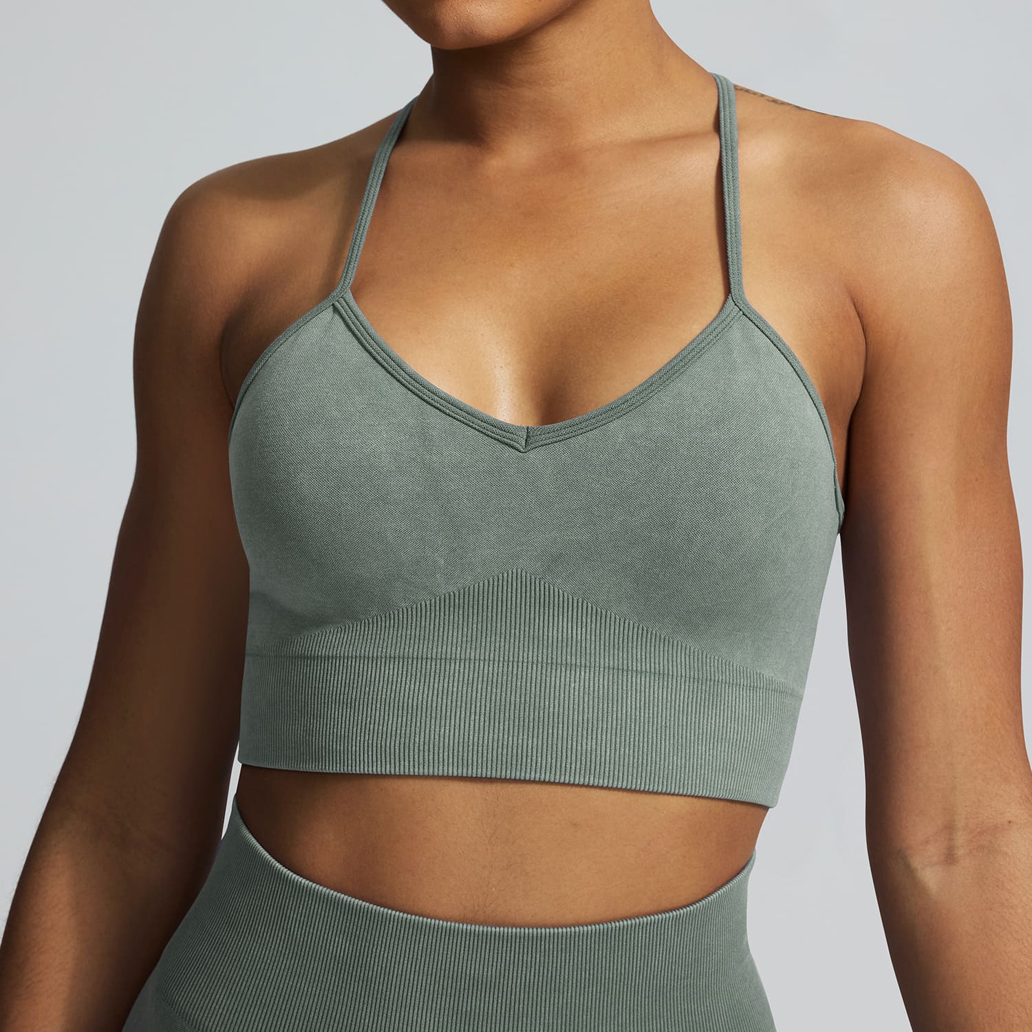 activewear distributors