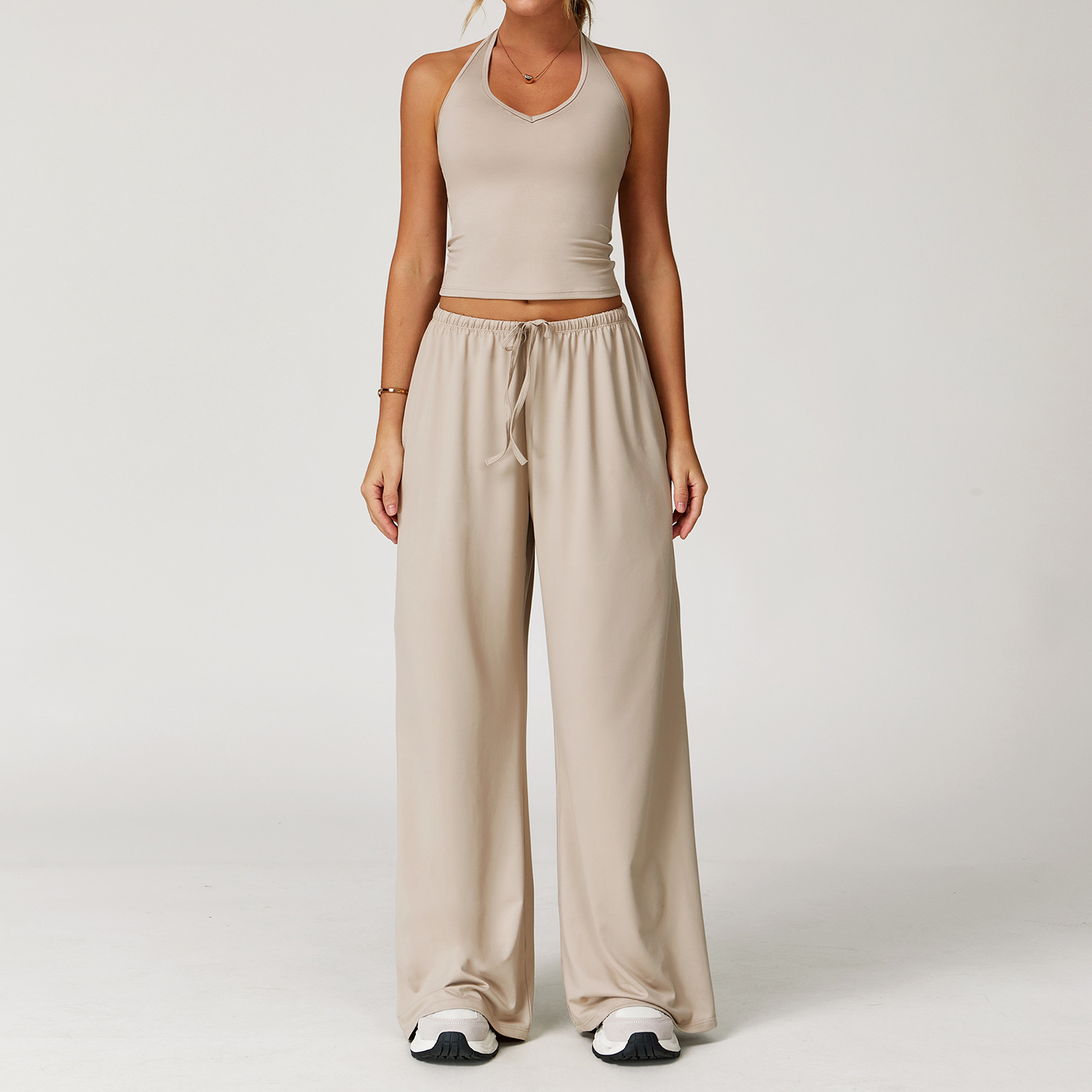 activewear distributors