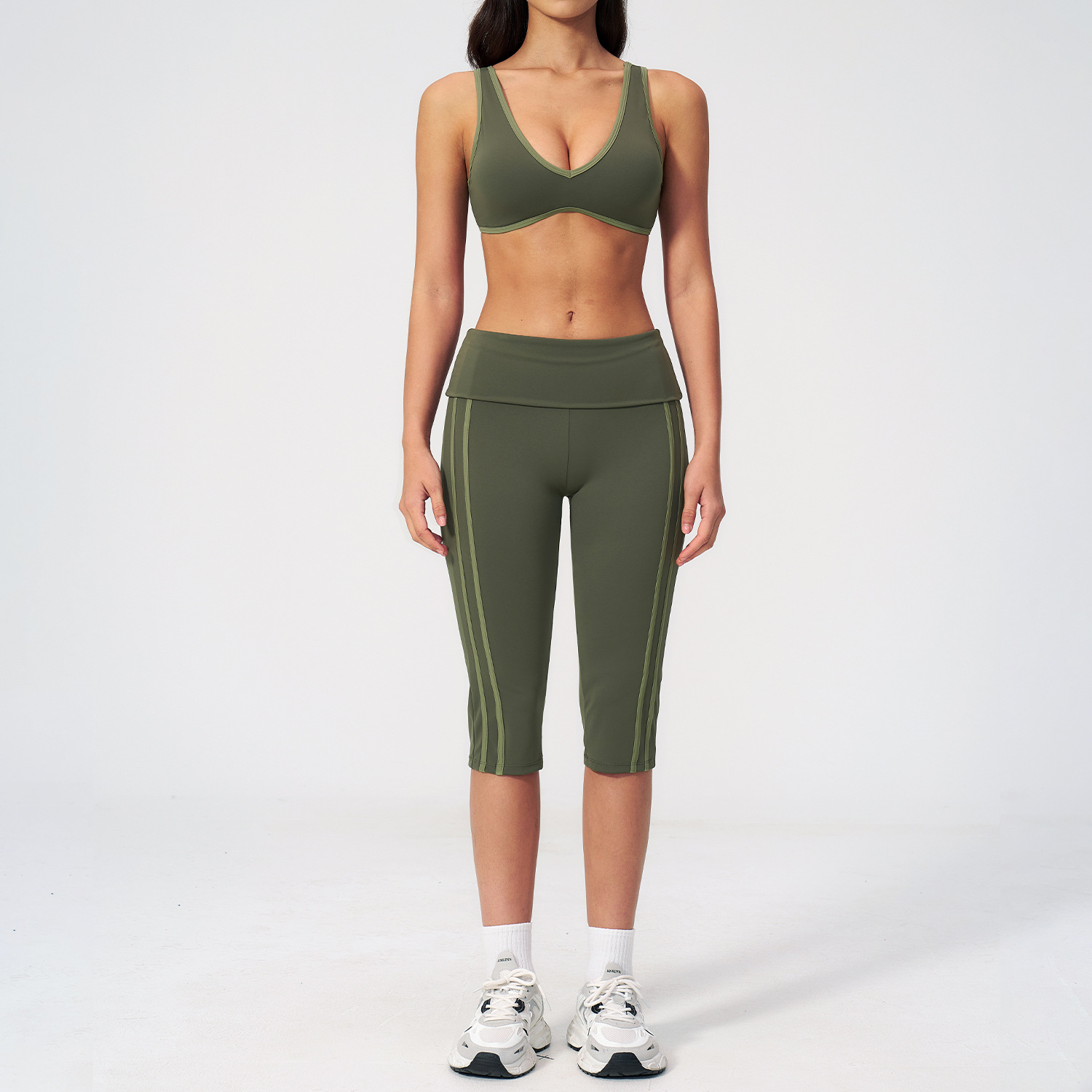 athletic wear wholesale suppliers