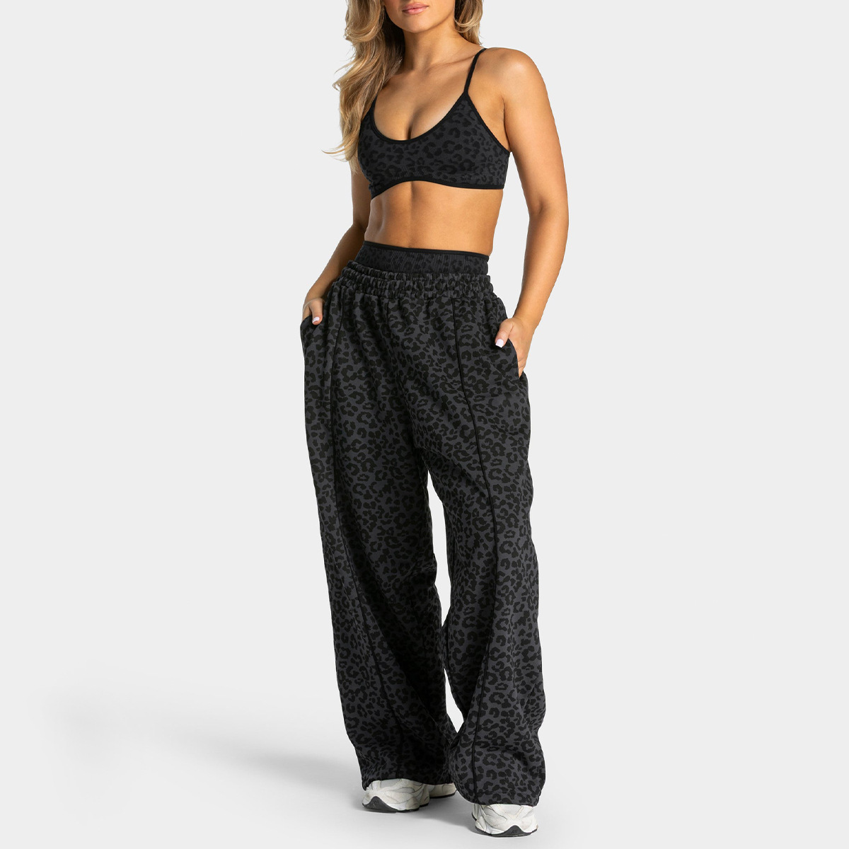 athletic wear vendors