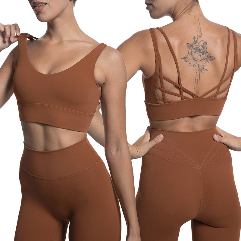 Venta al por mayor LULU Style Cross-border Nylon Nude Body Yoga Wear Sexy Beautiful Back Bra Sports Pants Set